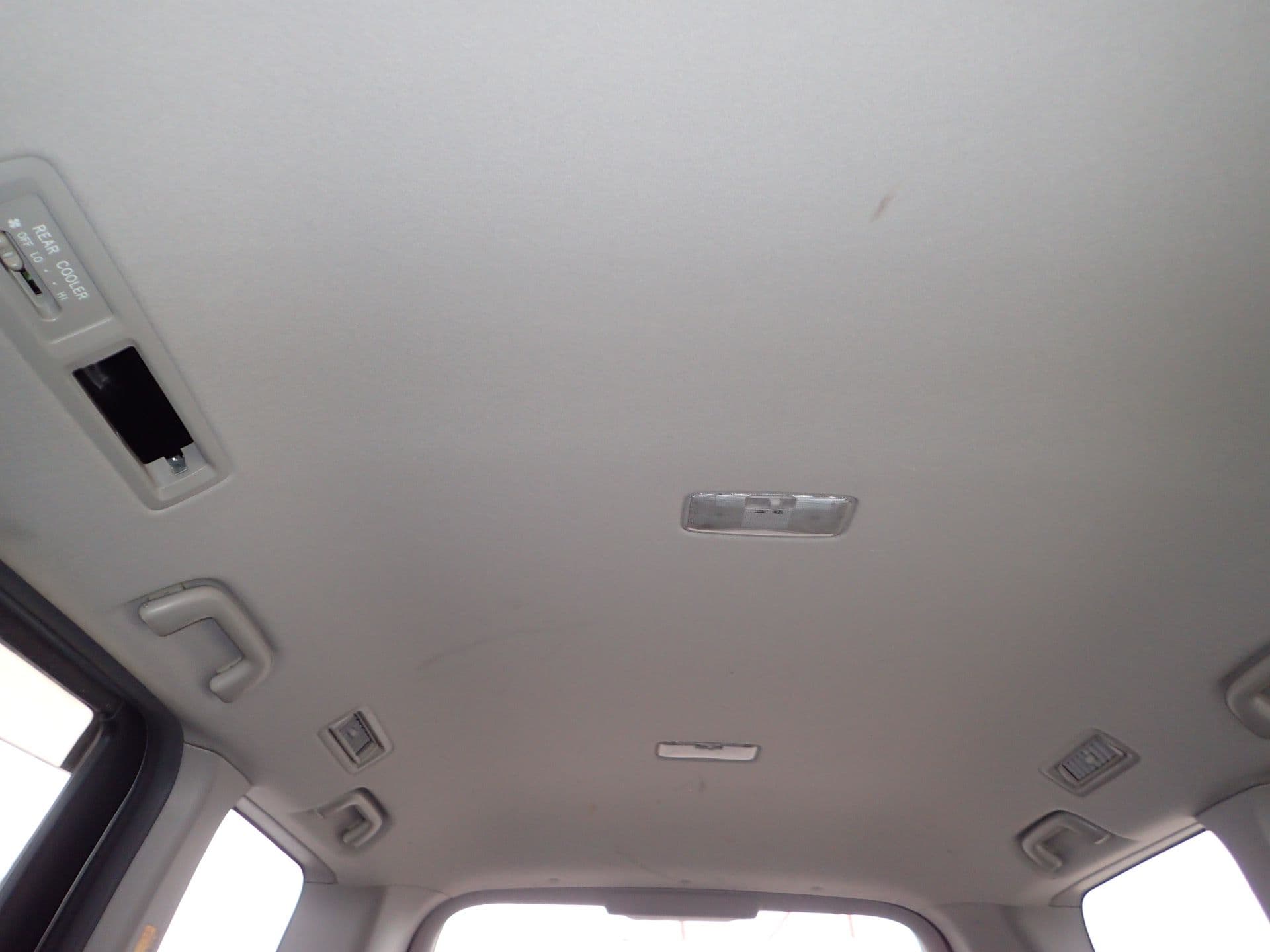 Vehicle SU00001154 large view 27