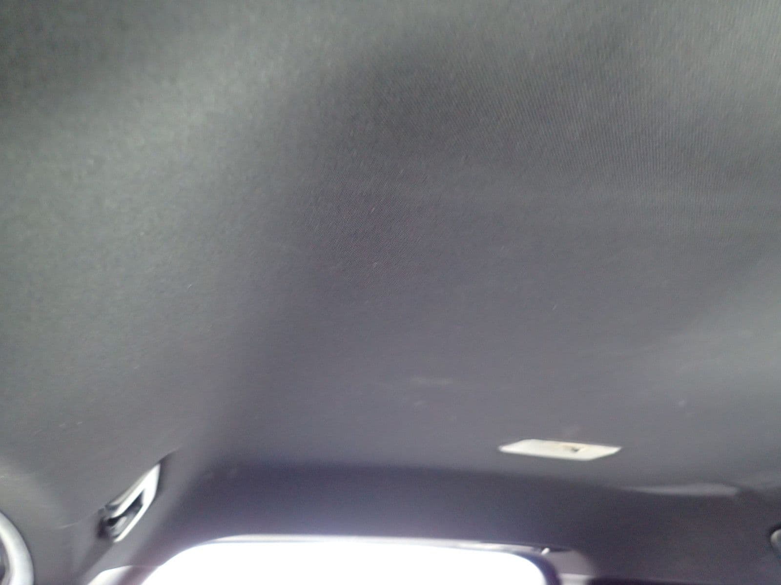 Vehicle SU00001126 large view 25