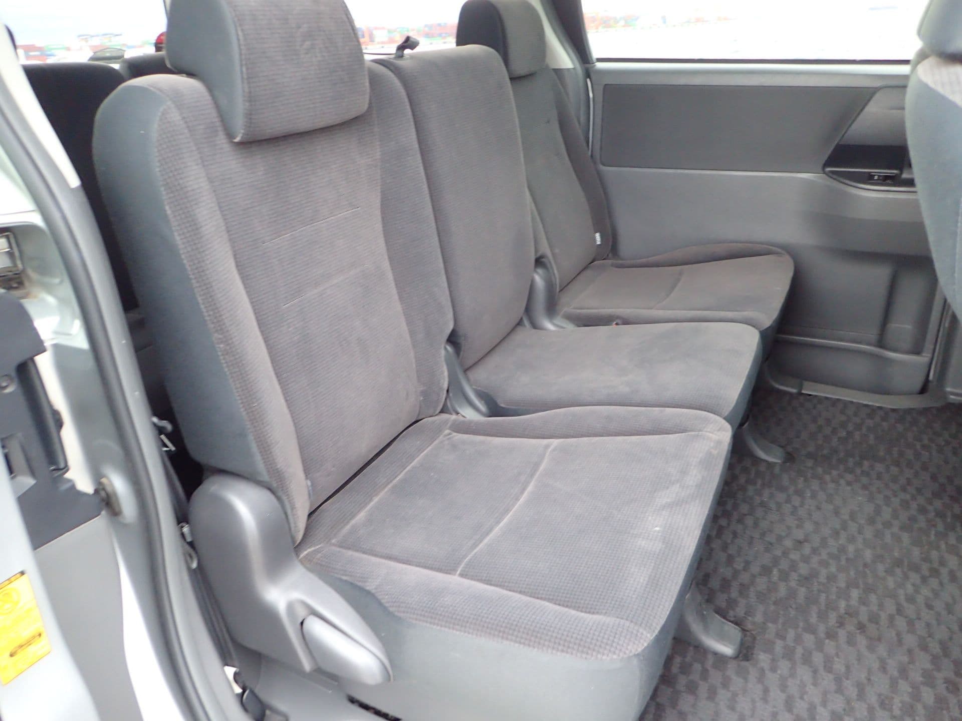 Vehicle SU00001153 large view 21