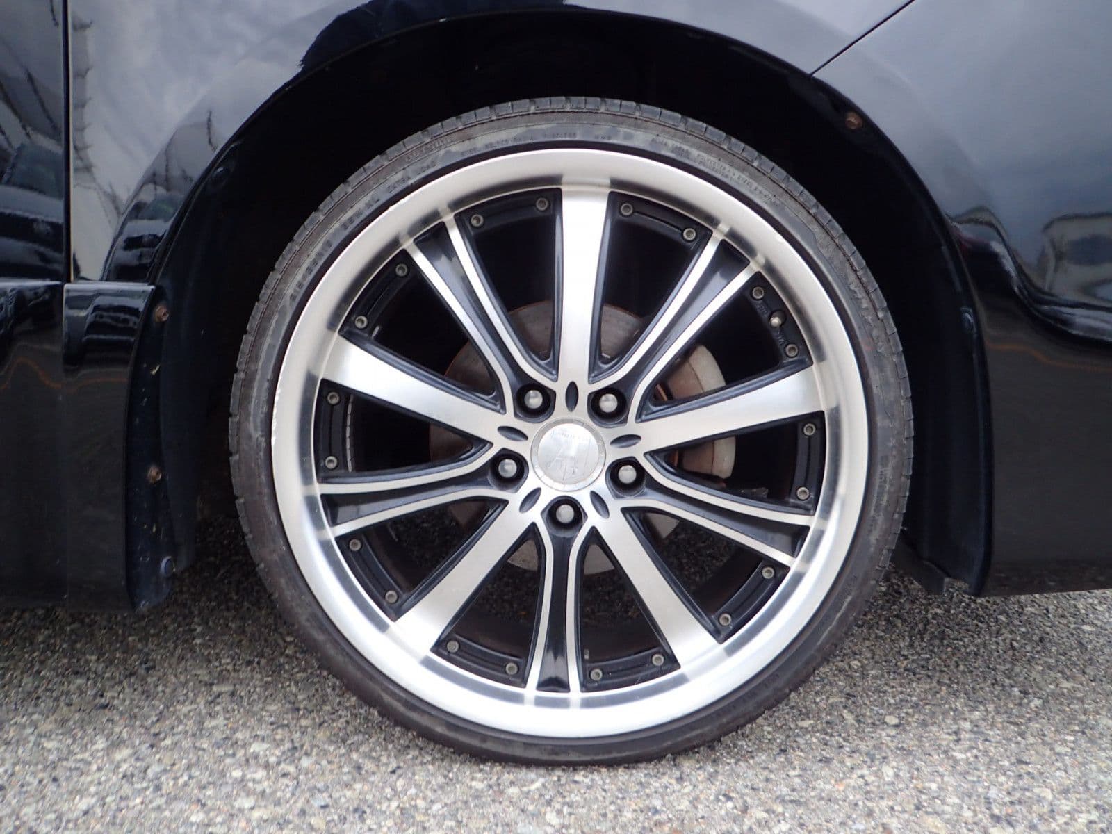 Vehicle SU00001135 large view 13