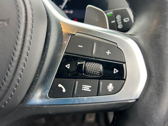 Vehicle SU00001140 large view 35