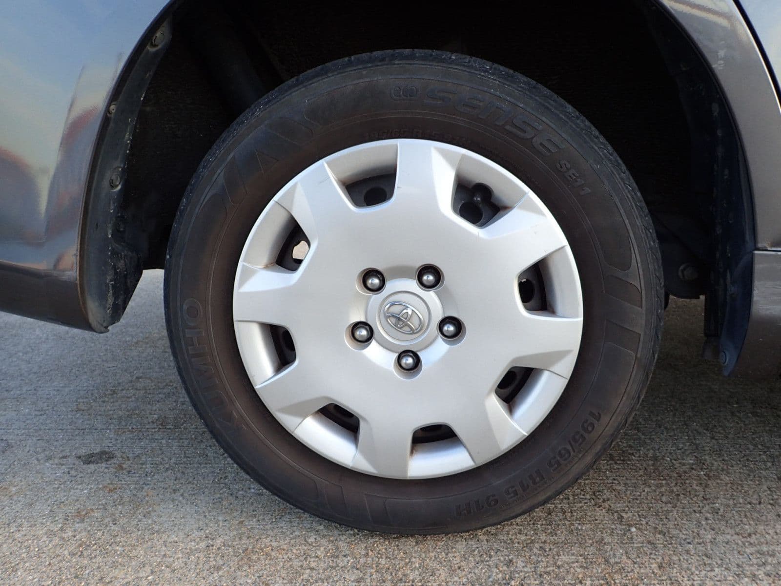 Vehicle SU00001133 large view 12