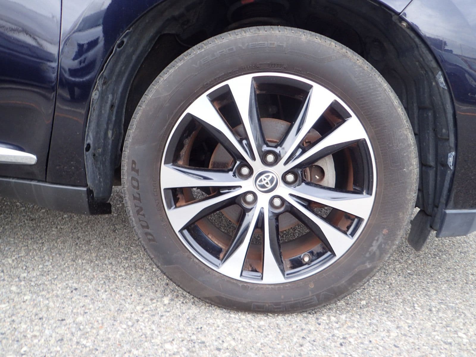 Vehicle SU00001127 large view 13