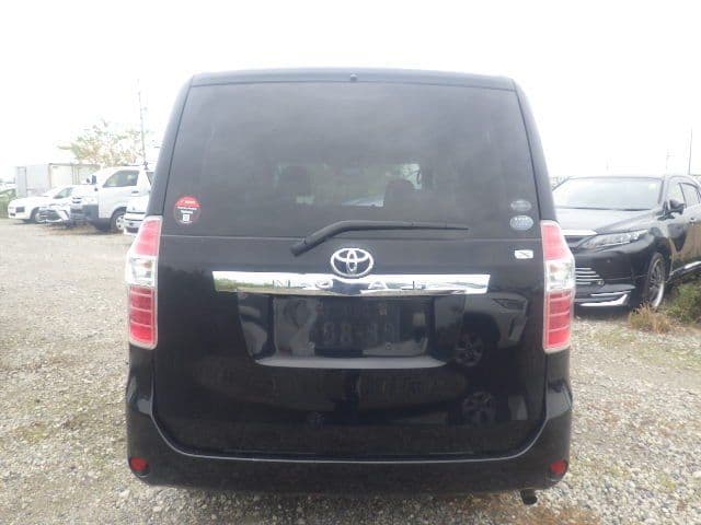 Vehicle SU00001143 large view 5