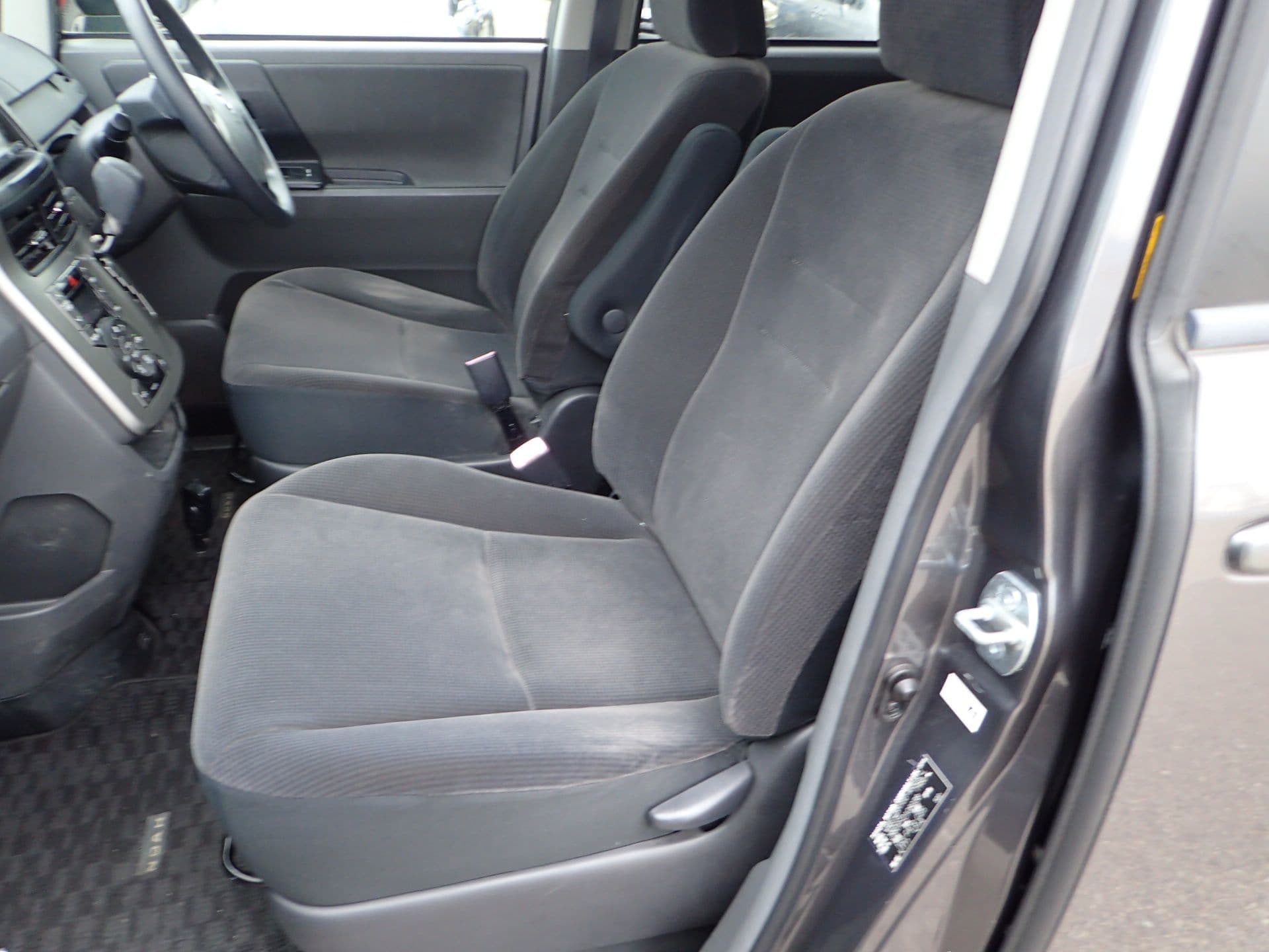 Vehicle SU00001145 large view 26