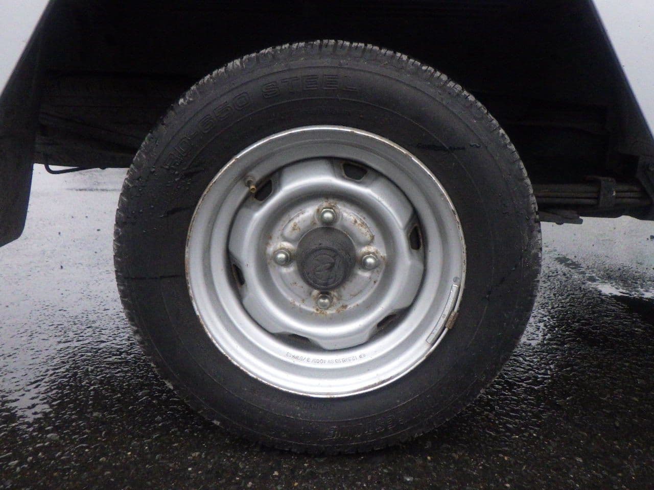 Vehicle SU00001142 large view 11