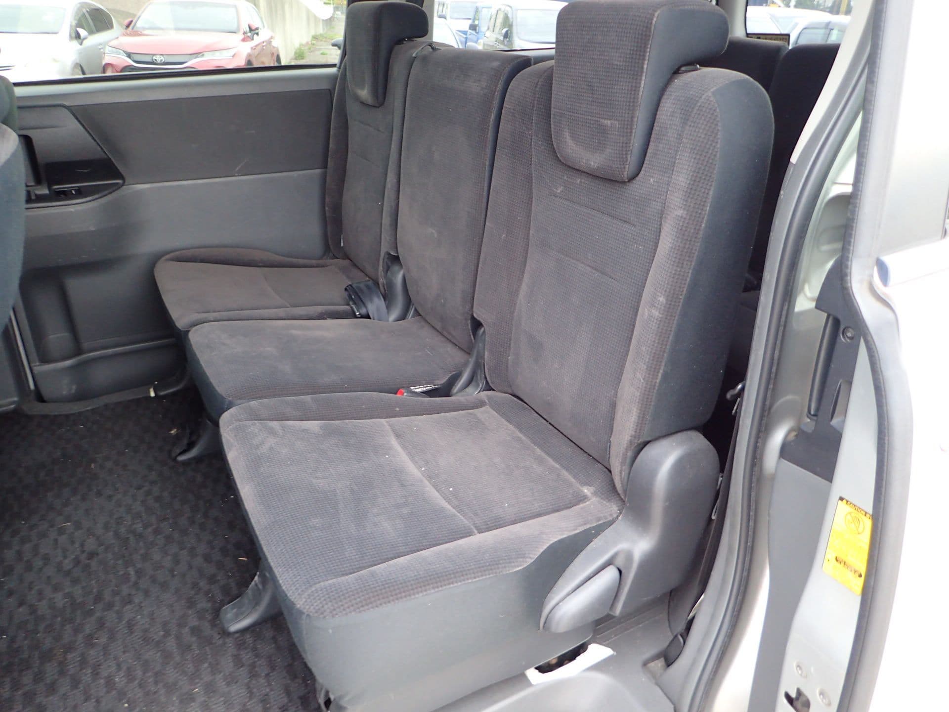 Vehicle SU00001154 large view 25