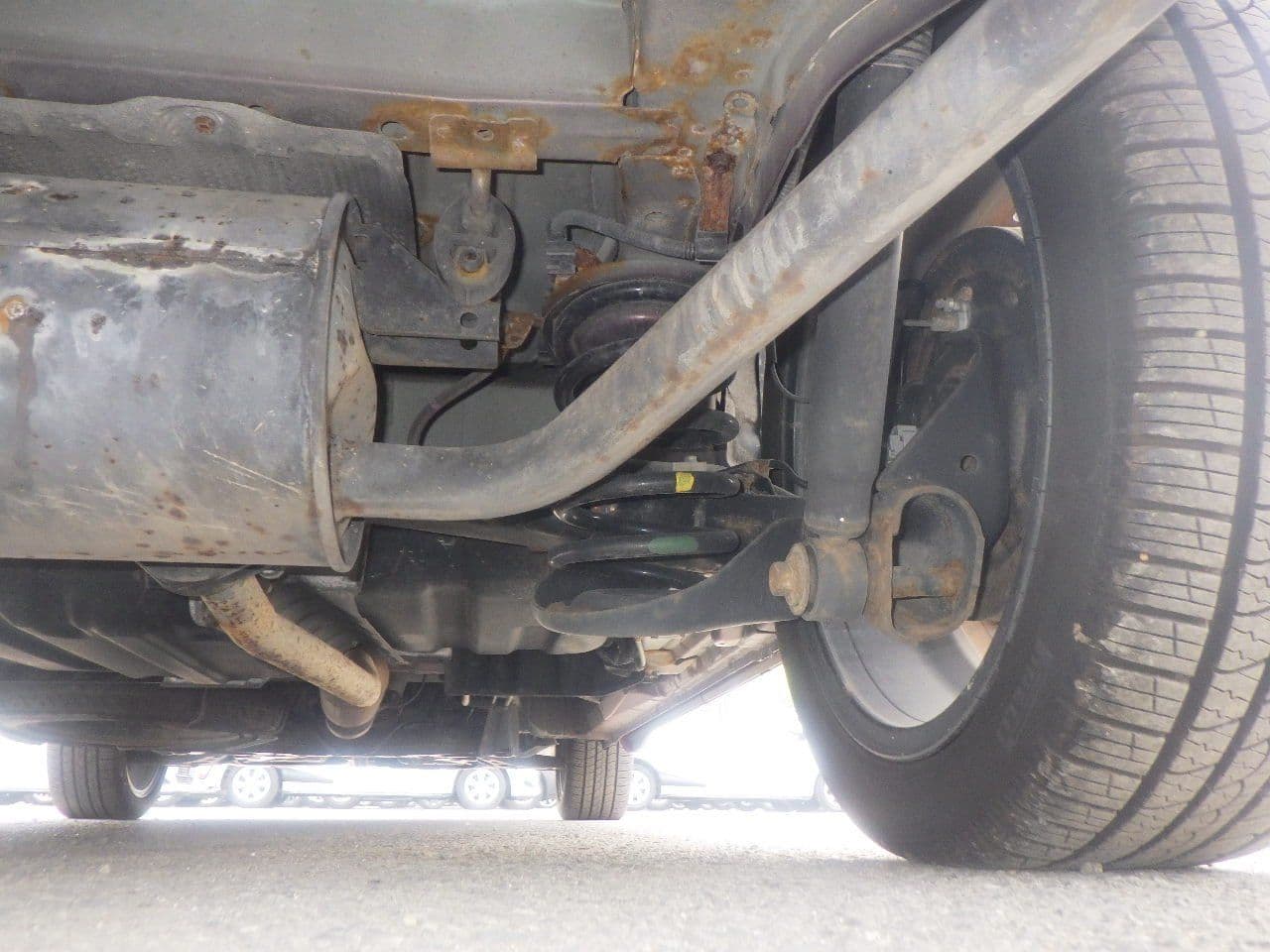 Vehicle SU00001136 large view 16