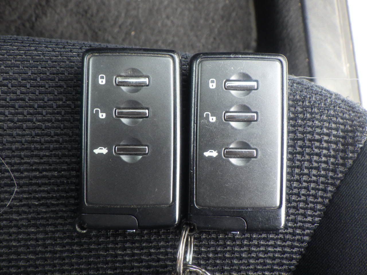 Vehicle SU00001119 large view 34