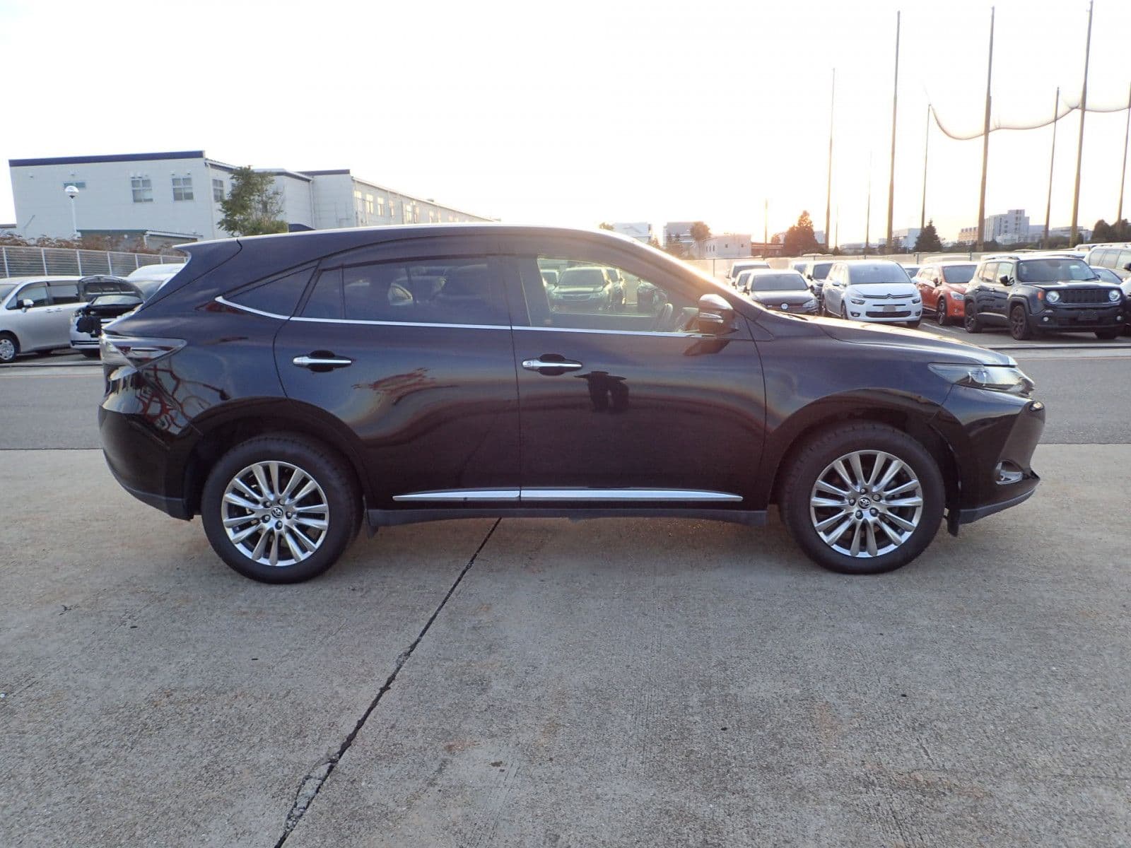 Vehicle SU00001126 large view 7