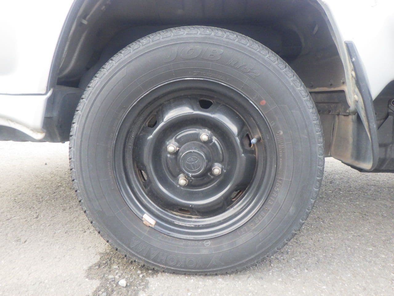 Vehicle SU00001139 large view 13