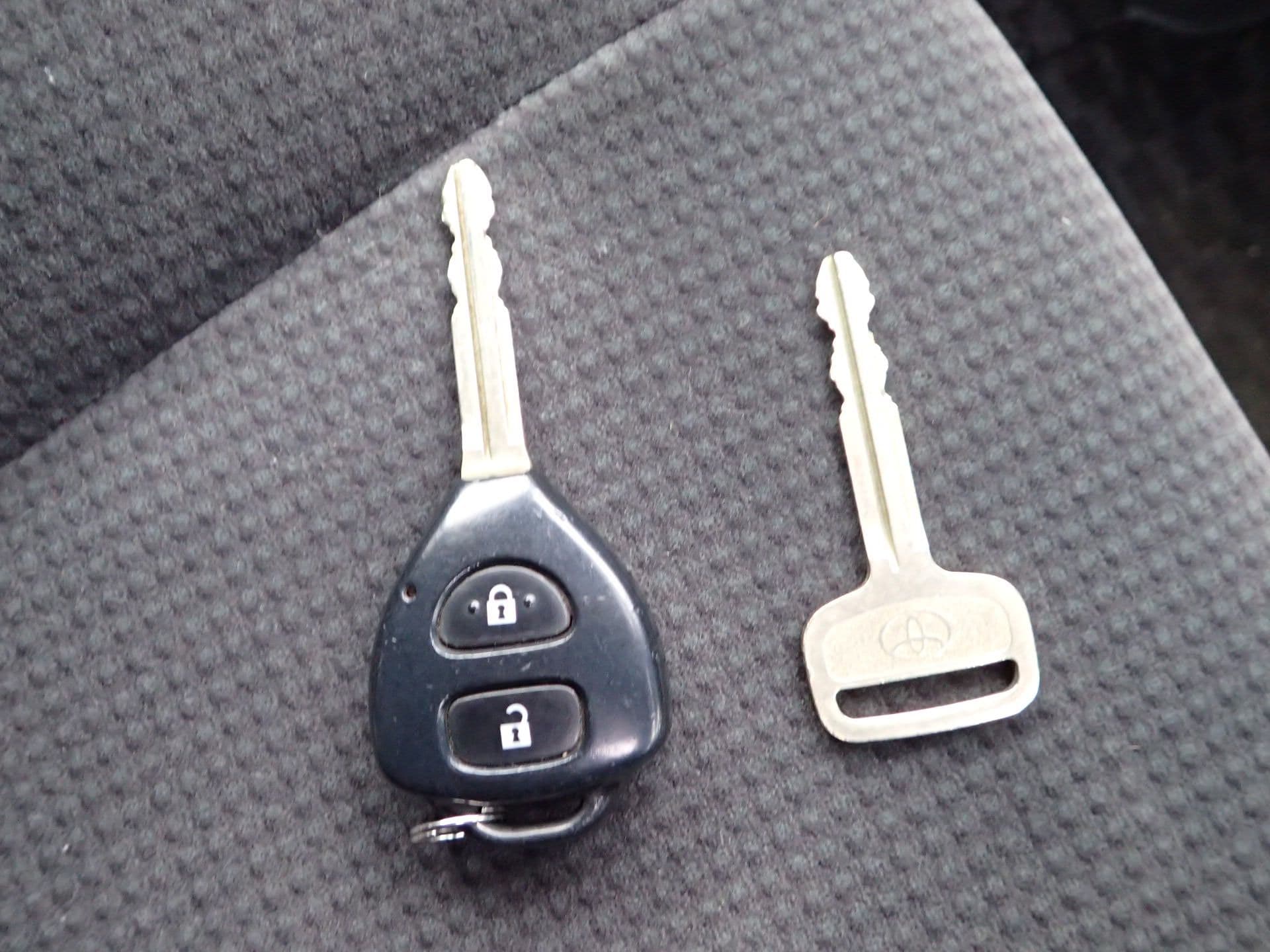 Vehicle SU00001154 large view 35