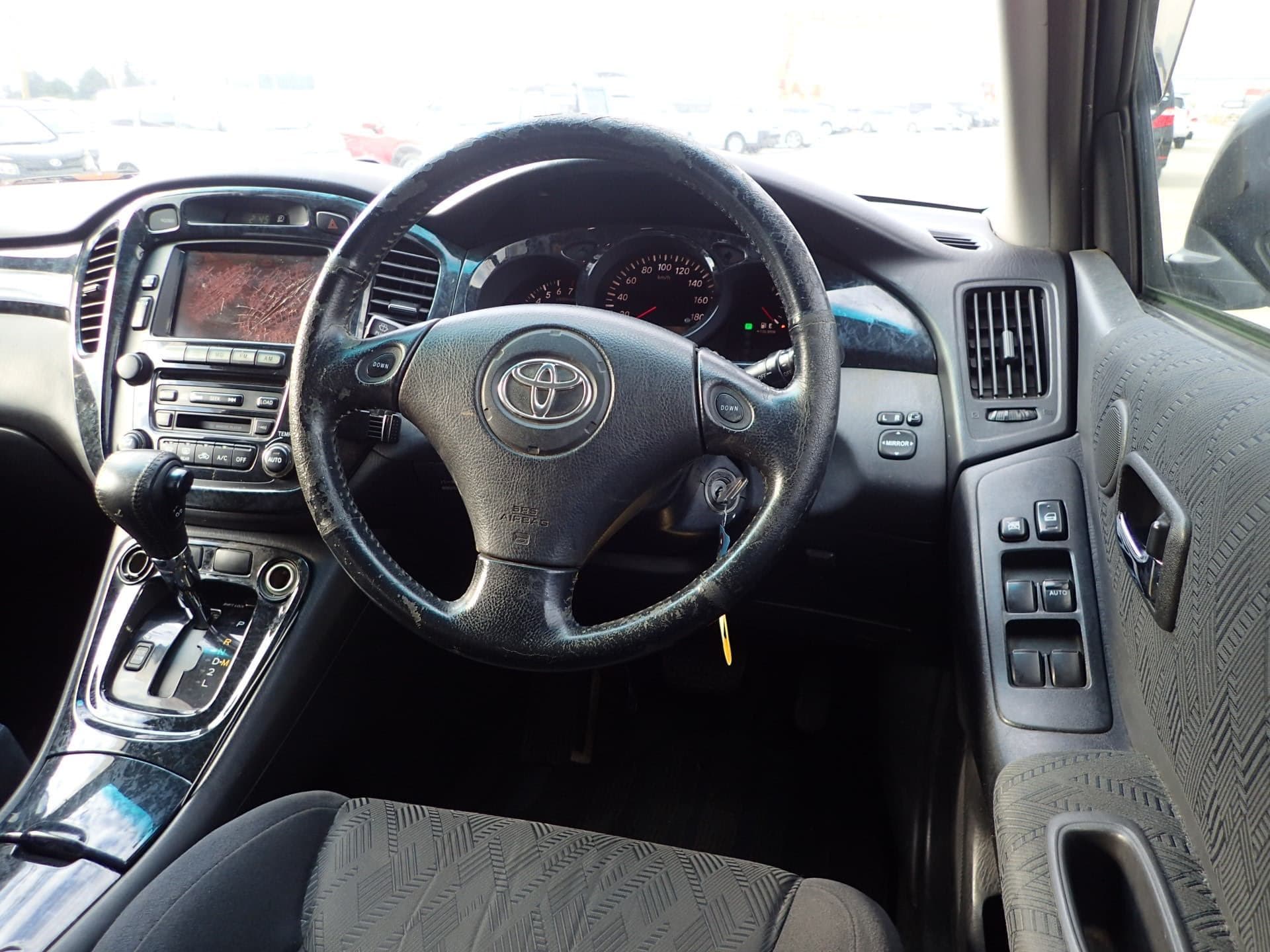 Vehicle SU00001174 large view 27