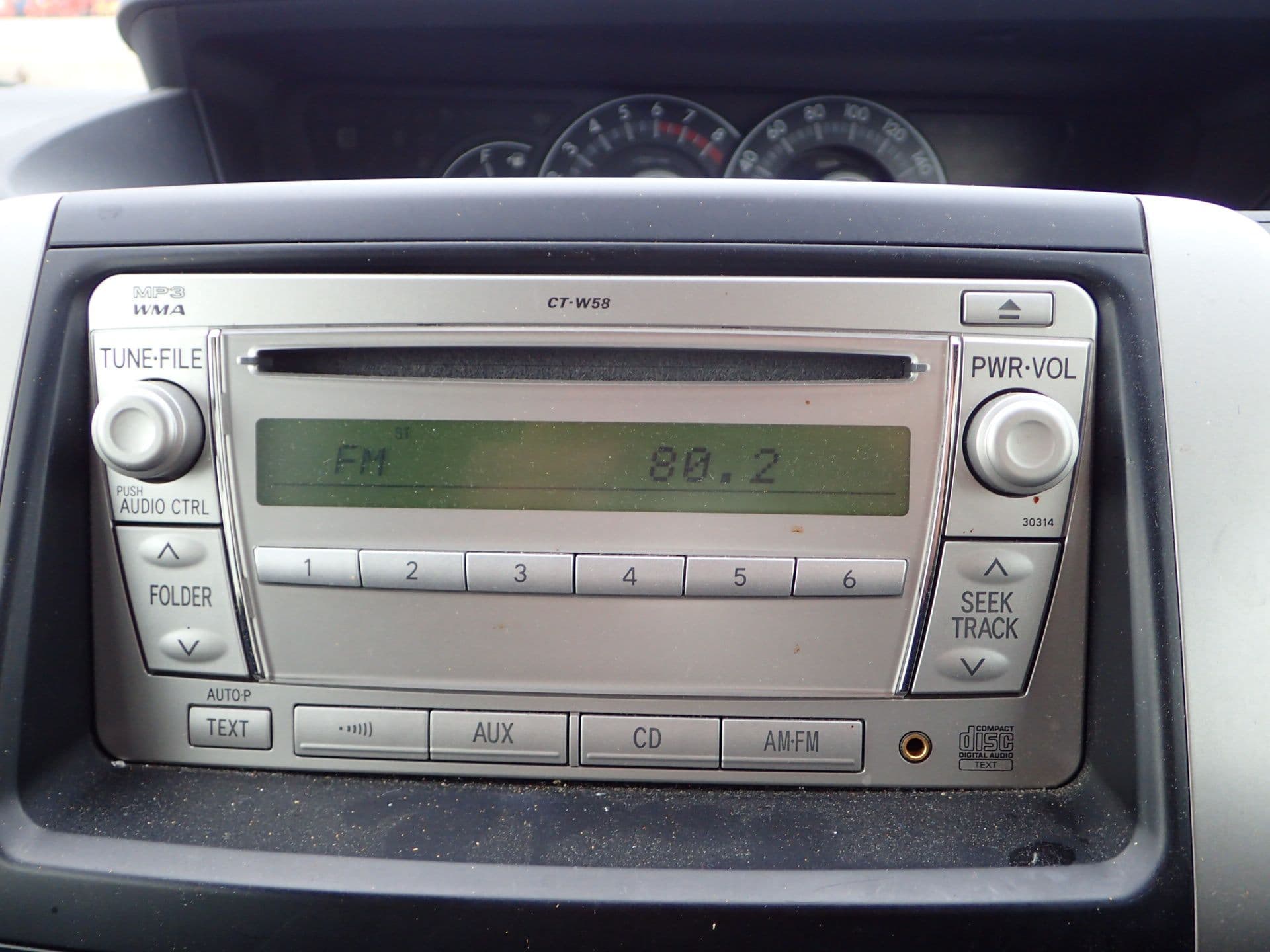 Vehicle SU00001154 large view 32