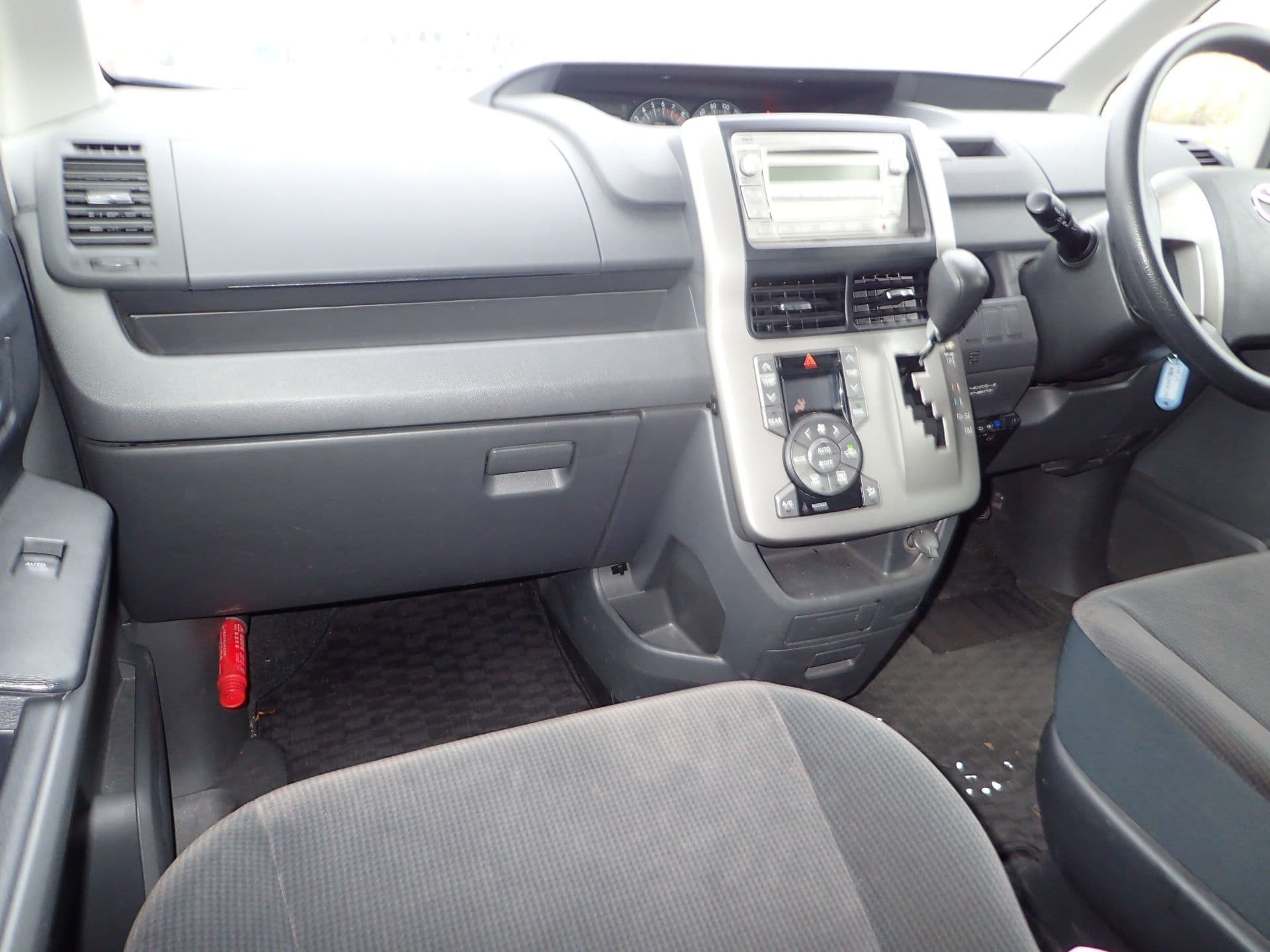 Vehicle SU00001154 large view 29