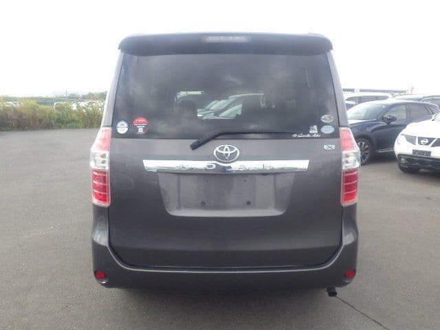 Vehicle SU00001152 large view 5