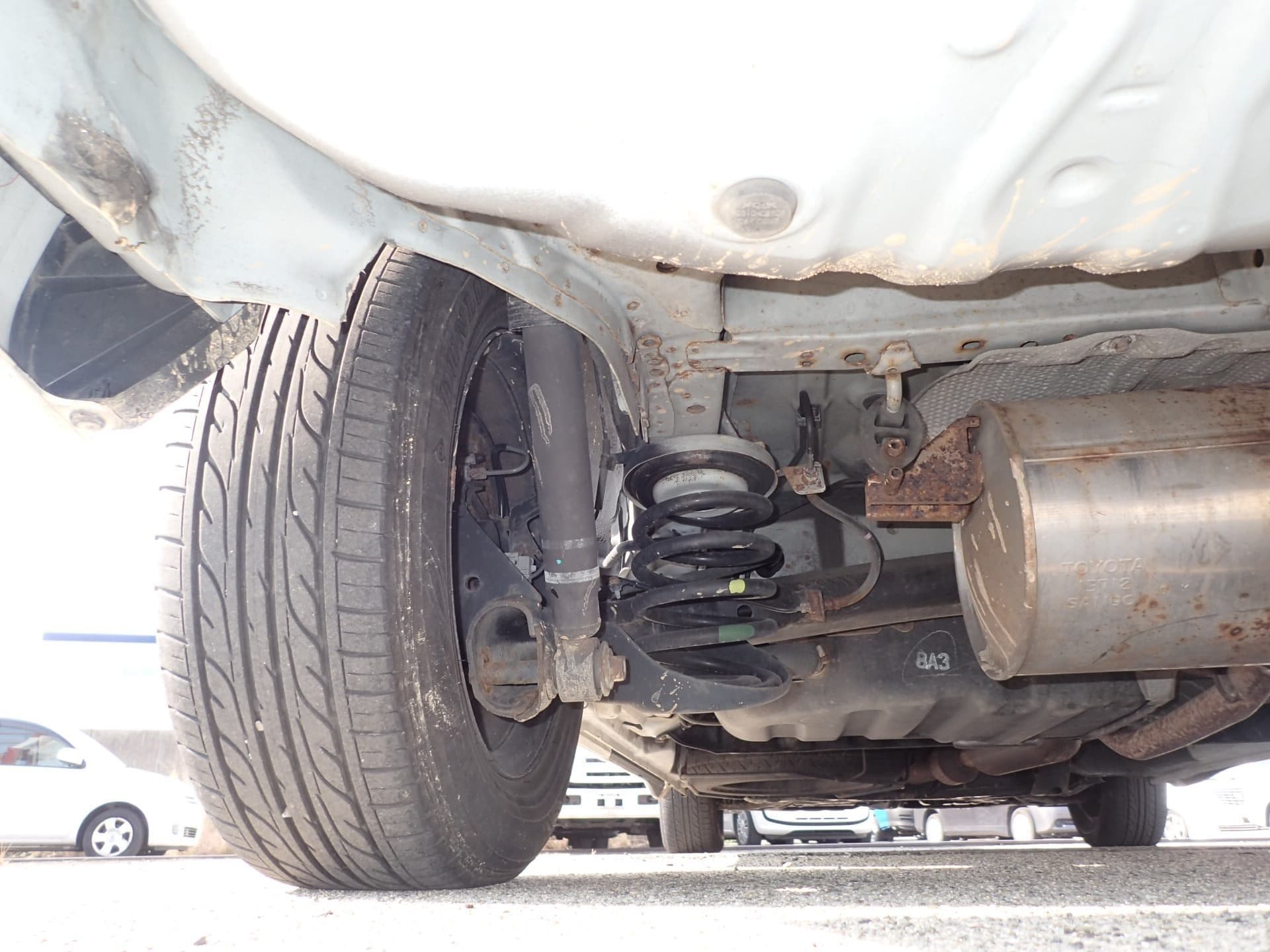 Vehicle SU00001200 large view 16