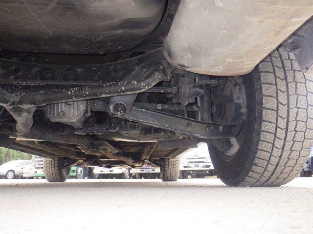 Vehicle SU00001192 large view 16