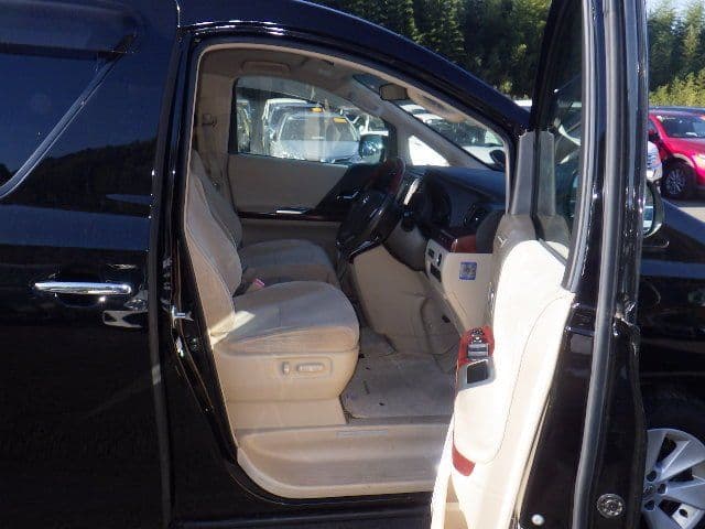 Vehicle SU00001198 large view 21