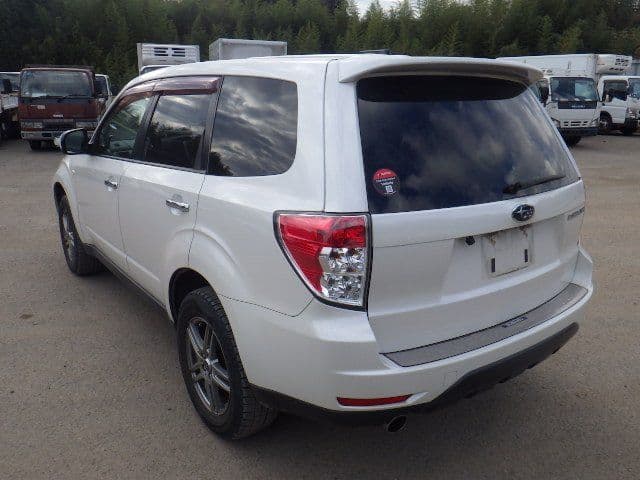 Vehicle SU00001192 large view 3