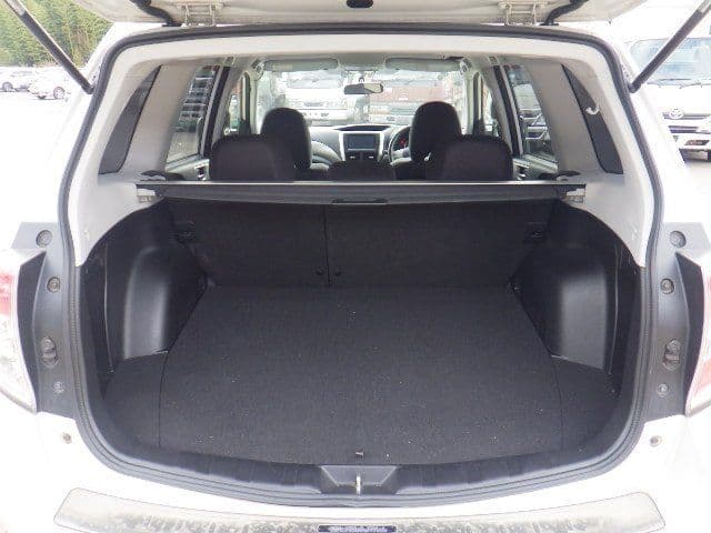 Vehicle SU00001192 large view 22