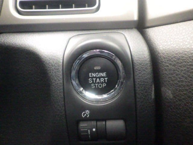 Vehicle SU00001173 large view 33