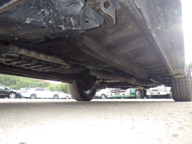 Vehicle SU00001192 large view 18