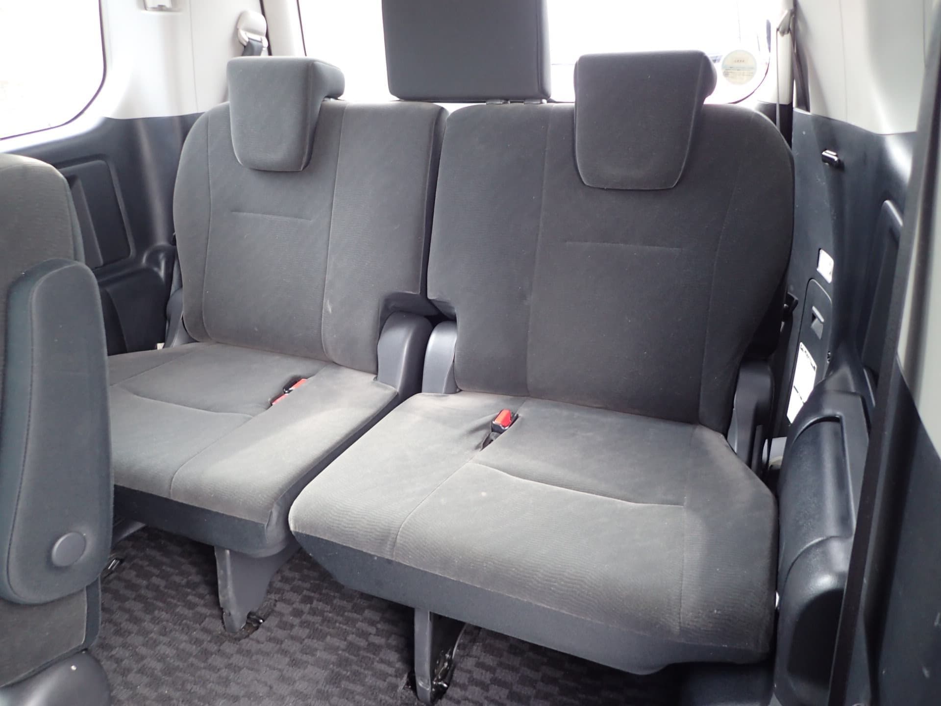 Vehicle SU00001200 large view 25