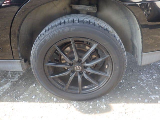 Vehicle SU00001207 large view 12