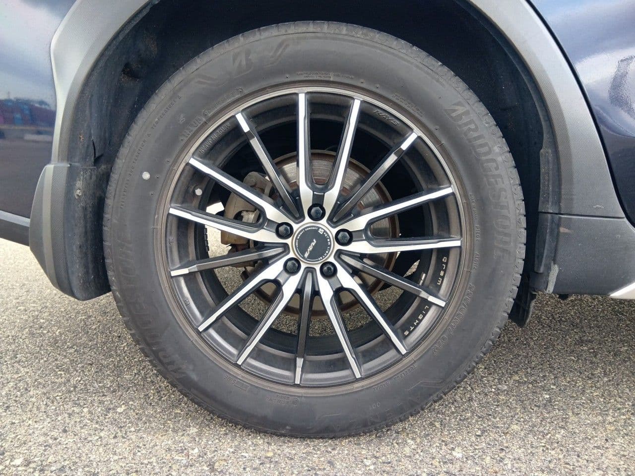 Vehicle SU00001256 large view 11