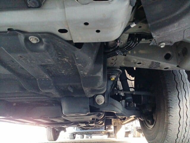 Vehicle SU00001257 large view 14