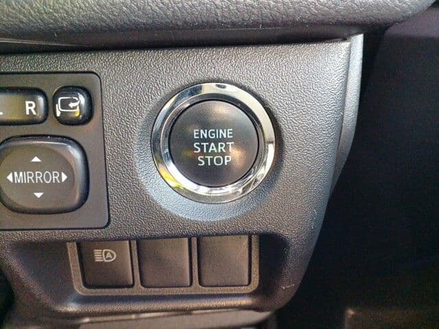 Vehicle SU00001257 large view 33