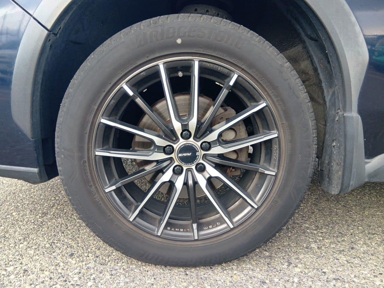 Vehicle SU00001256 large view 9