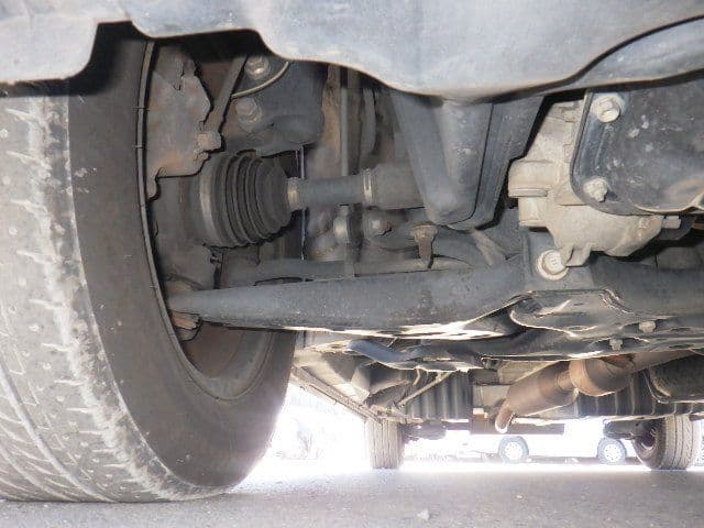 Vehicle SU00001264 large view 14