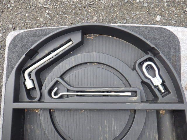 Vehicle SU00001297 large view 38