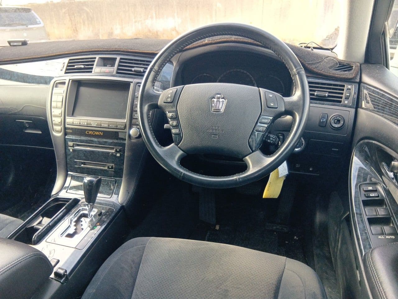 Vehicle SU00001288 large view 28