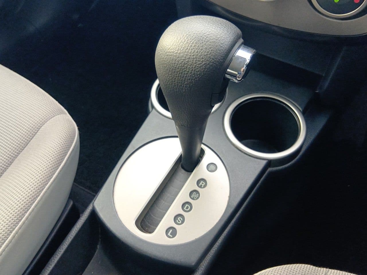 Vehicle SU00001296 large view 33