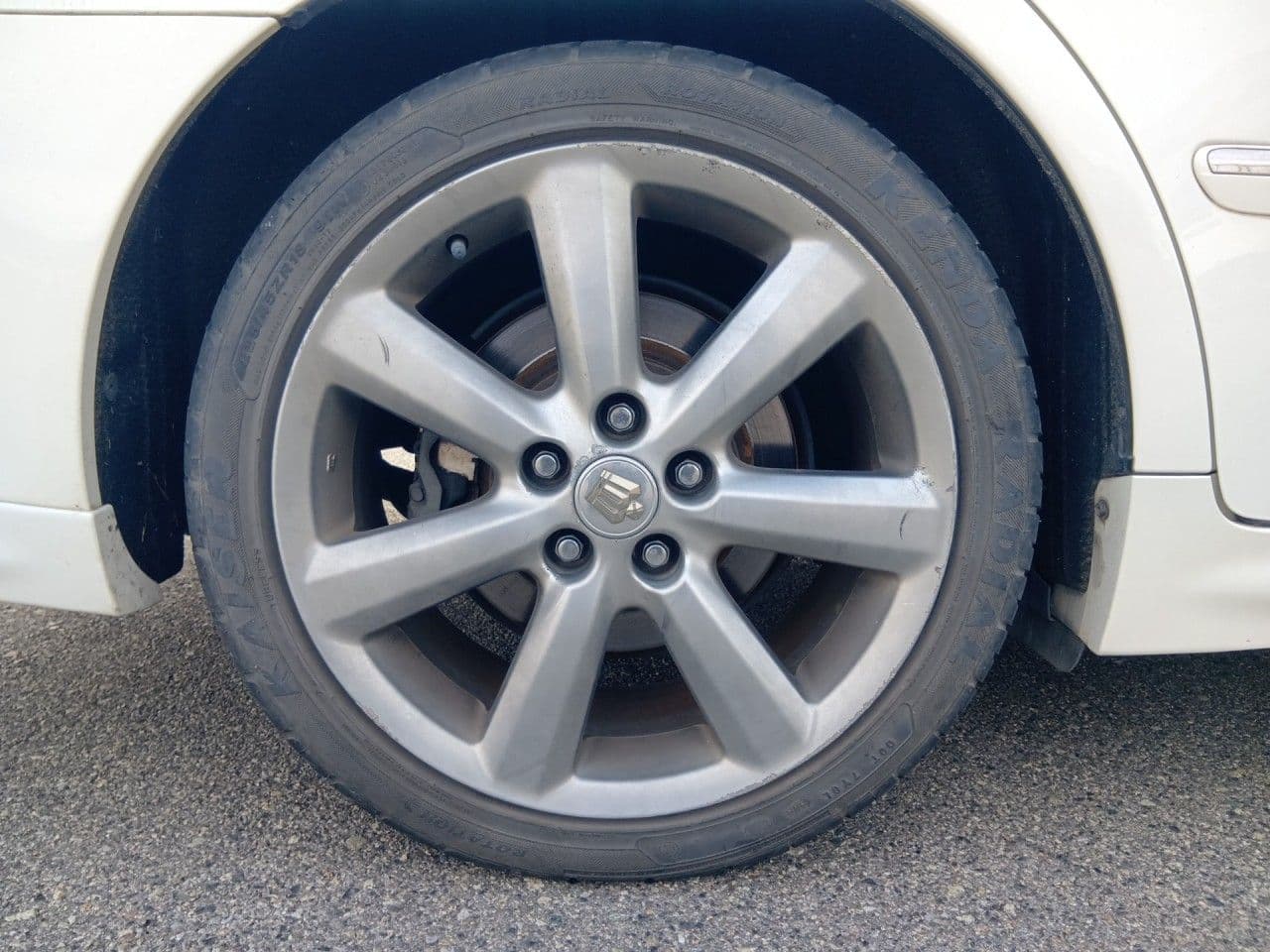 Vehicle SU00001288 large view 12