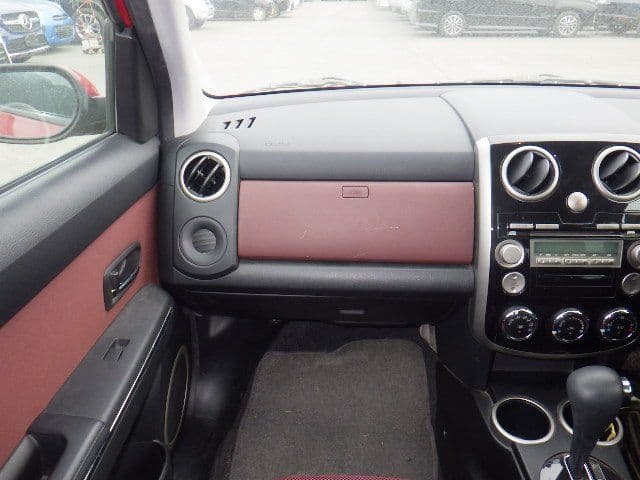 Vehicle SU00001295 large view 29