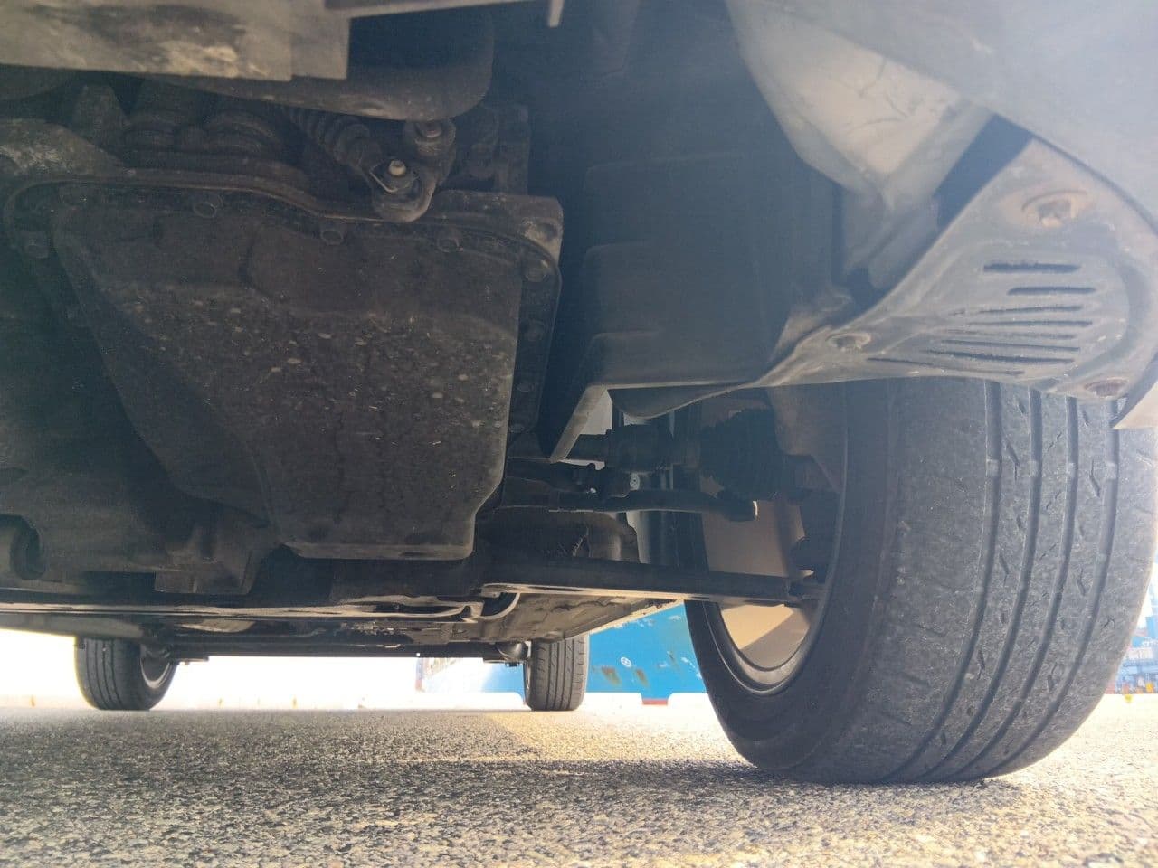 Vehicle SU00001294 large view 12