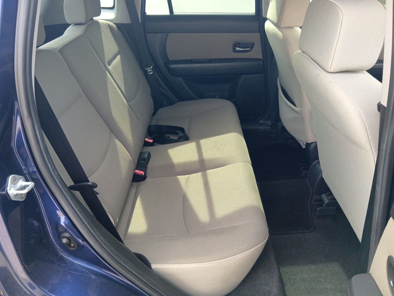 Vehicle SU00001294 large view 23