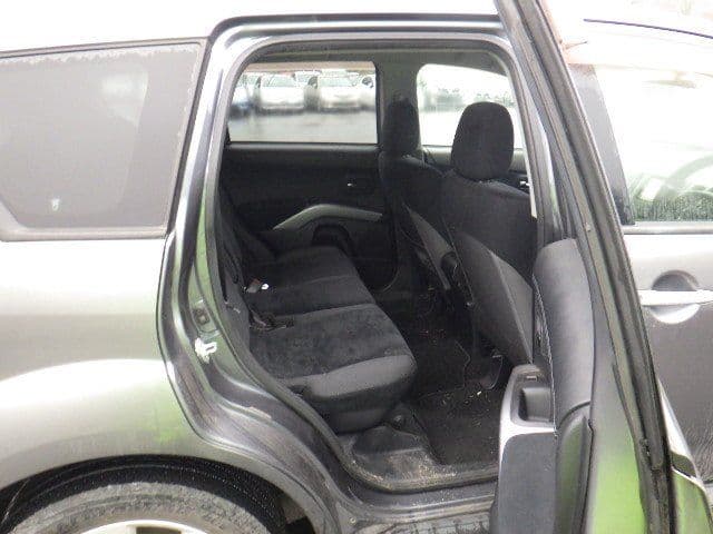 Vehicle SU00001214 large view 23