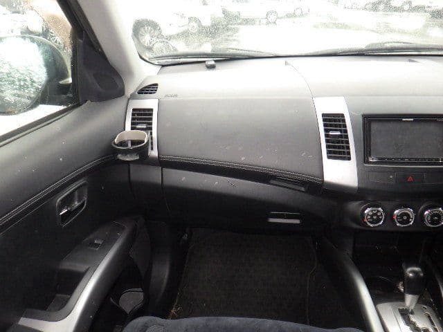 Vehicle SU00001214 large view 30