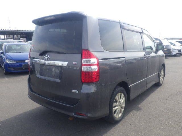 Vehicle SU00001290 large view 5