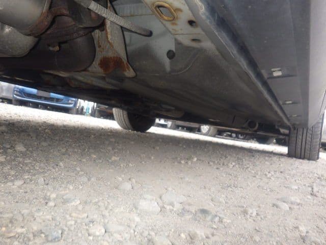 Vehicle SU00001301 large view 18