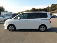 Vehicle SU00001242 thumbnail 3