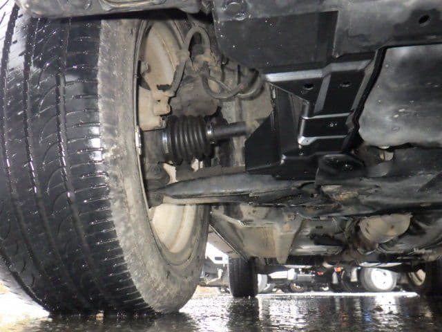 Vehicle SU00001214 large view 15