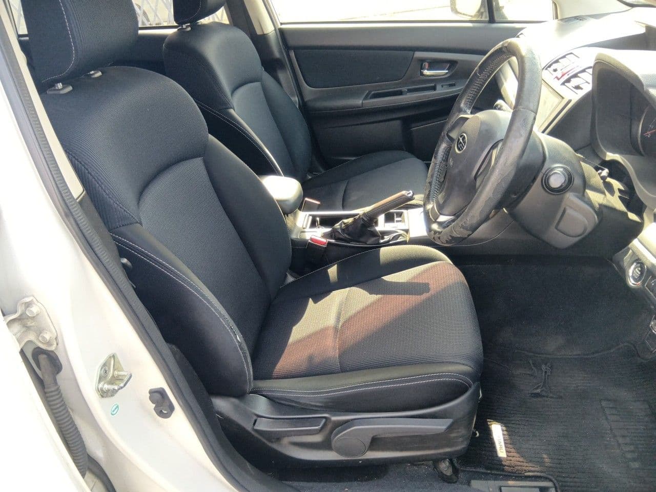 Vehicle SU00001292 large view 22