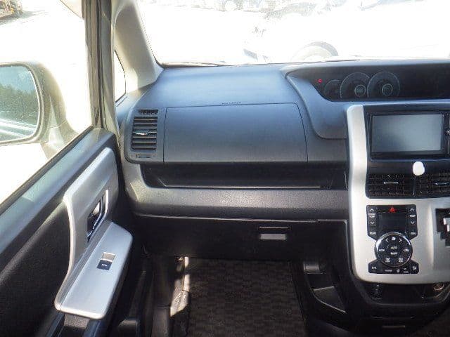 Vehicle SU00001264 large view 28