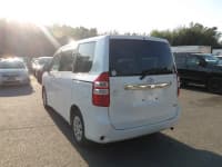 Vehicle SU00001242 thumbnail 4